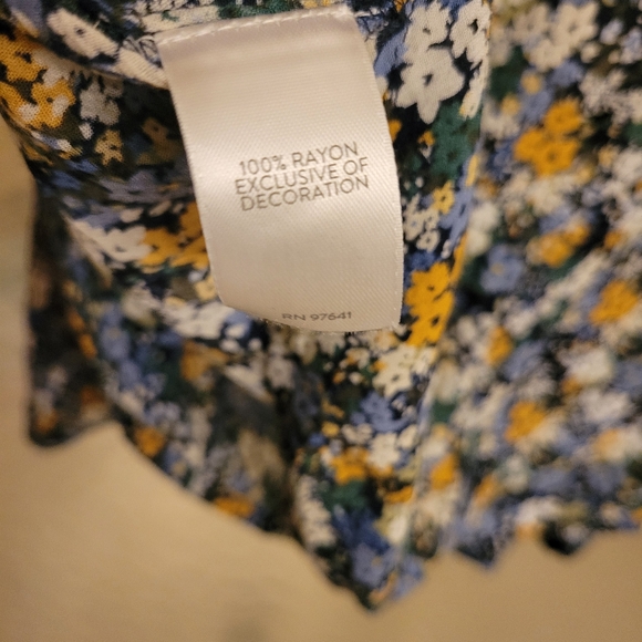 J.Jill Floral Button Front Blouse XL - Picture 7 of 8